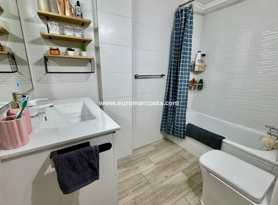 Venta - Apartamento / piso - Almoradi - Almoradí