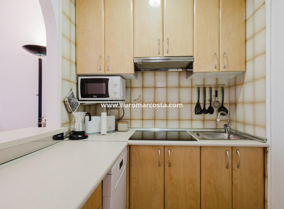 Sale - Bungalow - Torrevieja - TORREVIEJA
