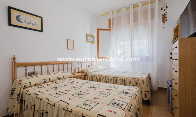 Sale - Bungalow - Torrevieja - TORREVIEJA