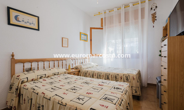 Sale - Bungalow - Torrevieja - TORREVIEJA