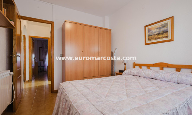 Sale - Bungalow - Torrevieja - TORREVIEJA