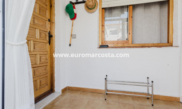 Sale - Bungalow - Torrevieja - TORREVIEJA