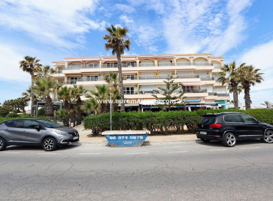 Objekte zum Wiederverkauf - Wohnung - Orihuela Costa