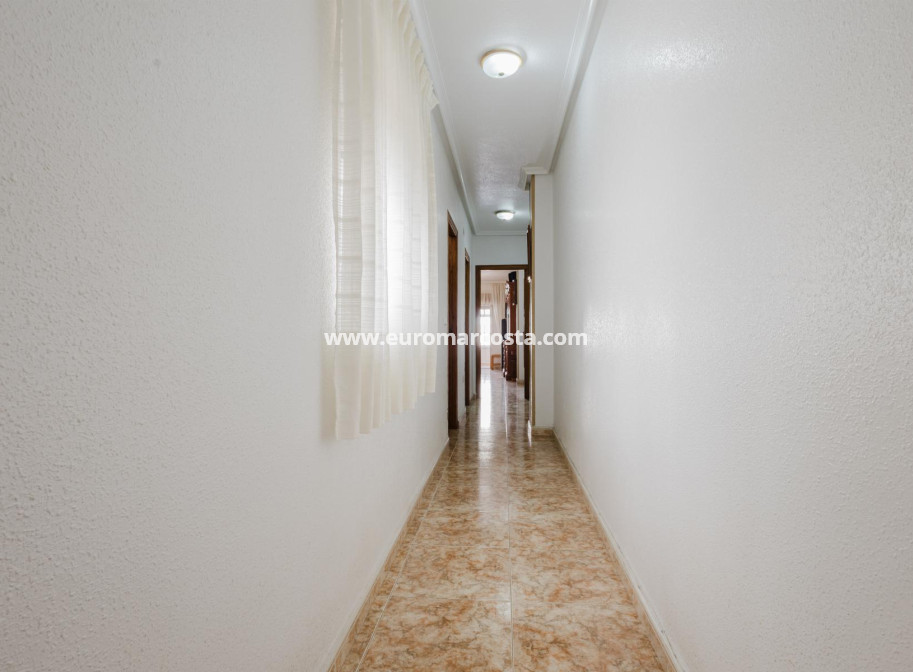 Venta - Apartamento / piso - Torrevieja - TORREVIEJA
