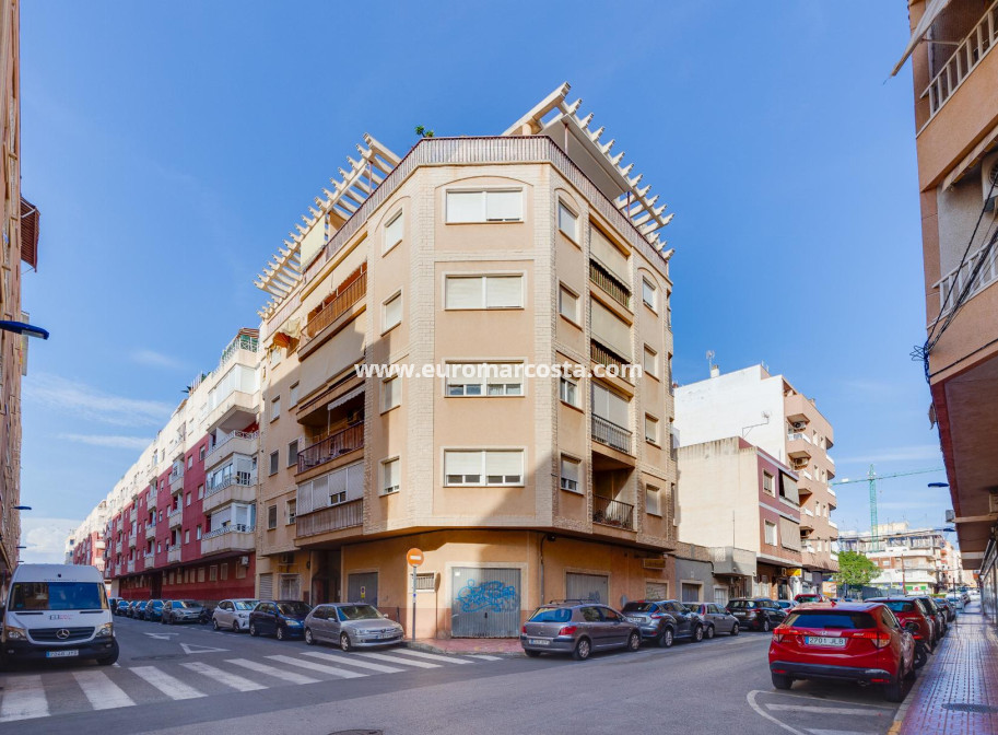 Venta - Apartamento / piso - Torrevieja - TORREVIEJA