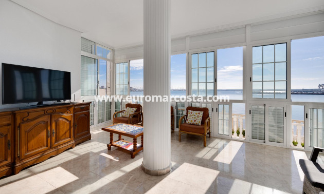 Objekte zum Wiederverkauf - Wohnung - Torrevieja - TORREVIEJA