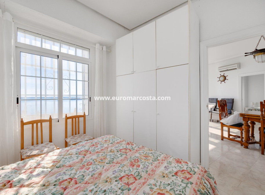 Objekte zum Wiederverkauf - Wohnung - Torrevieja - TORREVIEJA