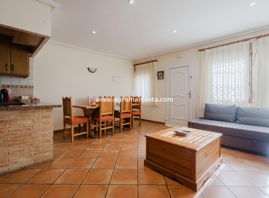 Venta - Apartamento / piso - Torrevieja - TORREVIEJA