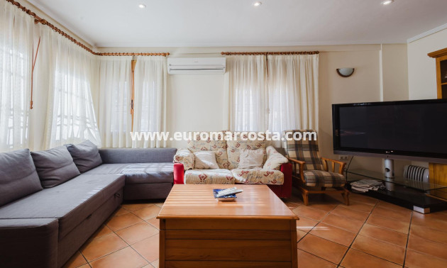 Venta - Apartamento / piso - Torrevieja - TORREVIEJA