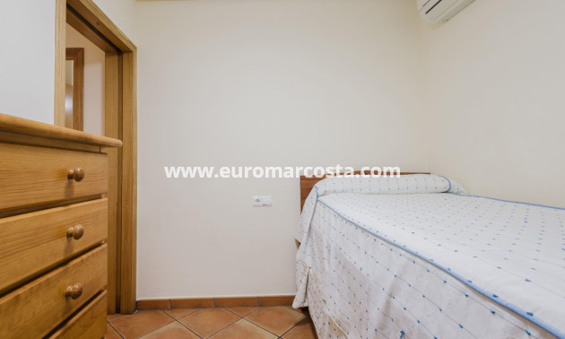 Venta - Apartamento / piso - Torrevieja - TORREVIEJA