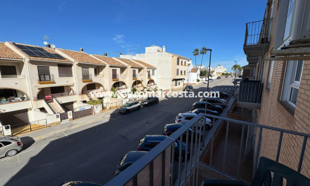 Objekte zum Wiederverkauf - Wohnung - San Miguel de Salinas