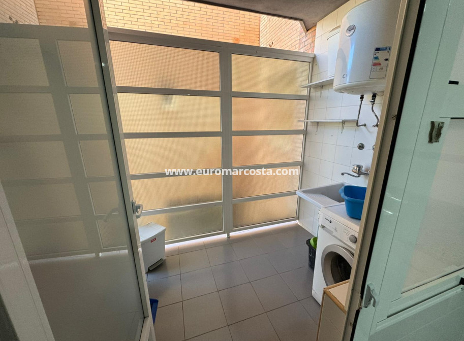 Objekte zum Wiederverkauf - Wohnung - San Miguel de Salinas