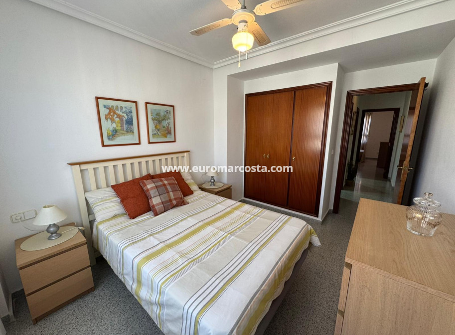 Objekte zum Wiederverkauf - Wohnung - San Miguel de Salinas