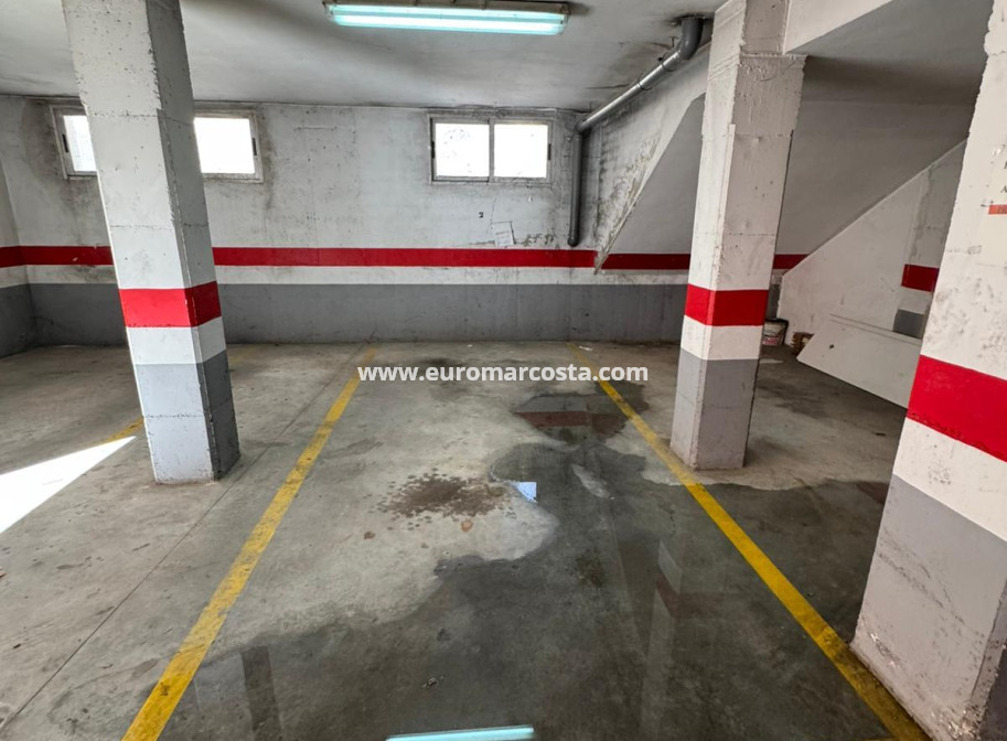 Objekte zum Wiederverkauf - Wohnung - San Miguel de Salinas