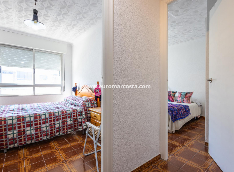 Objekte zum Wiederverkauf - Wohnung - Torrevieja - TORREVIEJA