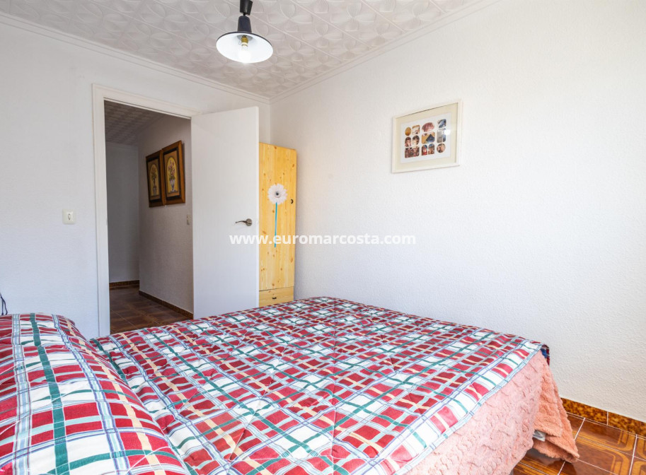 Objekte zum Wiederverkauf - Wohnung - Torrevieja - TORREVIEJA