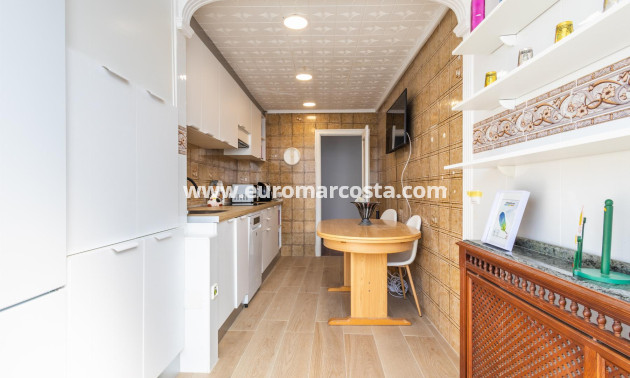 Objekte zum Wiederverkauf - Wohnung - Torrevieja - TORREVIEJA