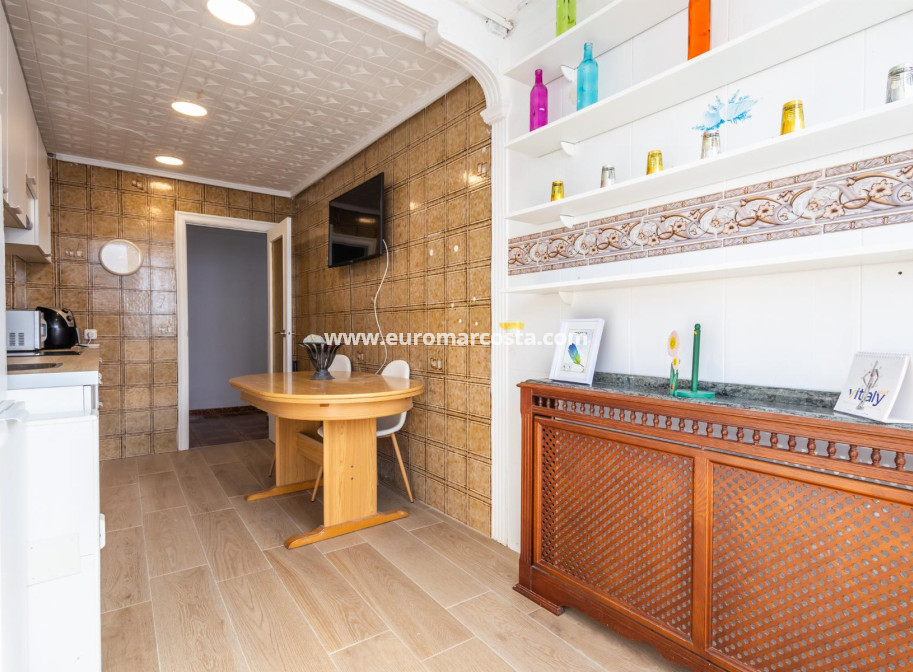 Objekte zum Wiederverkauf - Wohnung - Torrevieja - TORREVIEJA