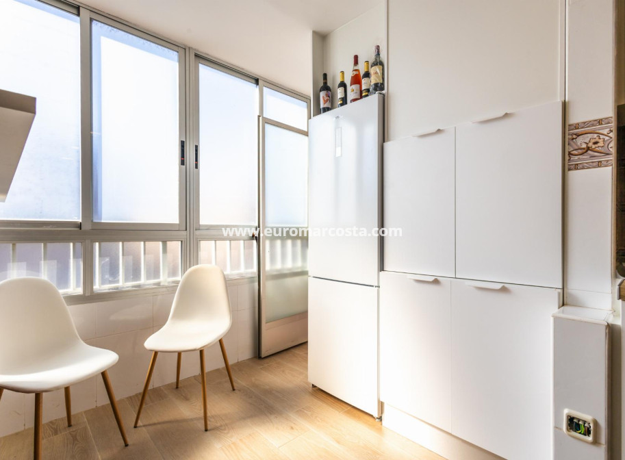 Objekte zum Wiederverkauf - Wohnung - Torrevieja - TORREVIEJA