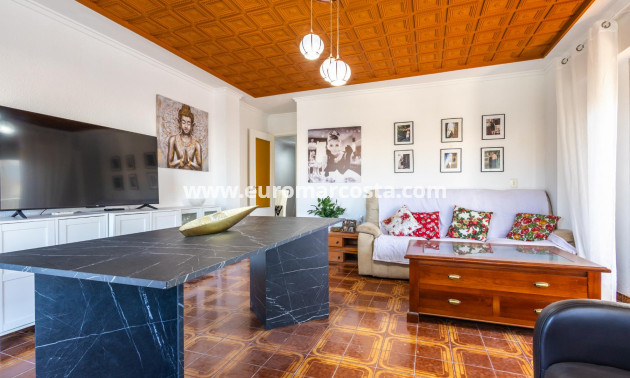 Objekte zum Wiederverkauf - Wohnung - Torrevieja - TORREVIEJA