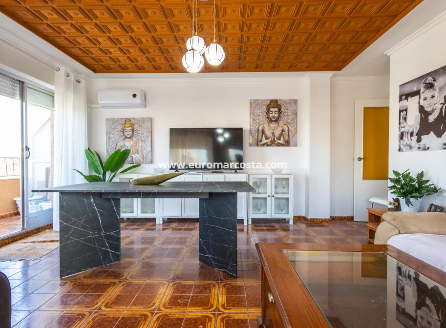 Objekte zum Wiederverkauf - Wohnung - Torrevieja - TORREVIEJA