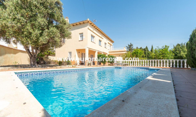 Objekte zum Wiederverkauf - Villa freitstehend - Torrevieja - La Mata