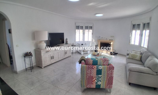 Sale - Villa - Rojales