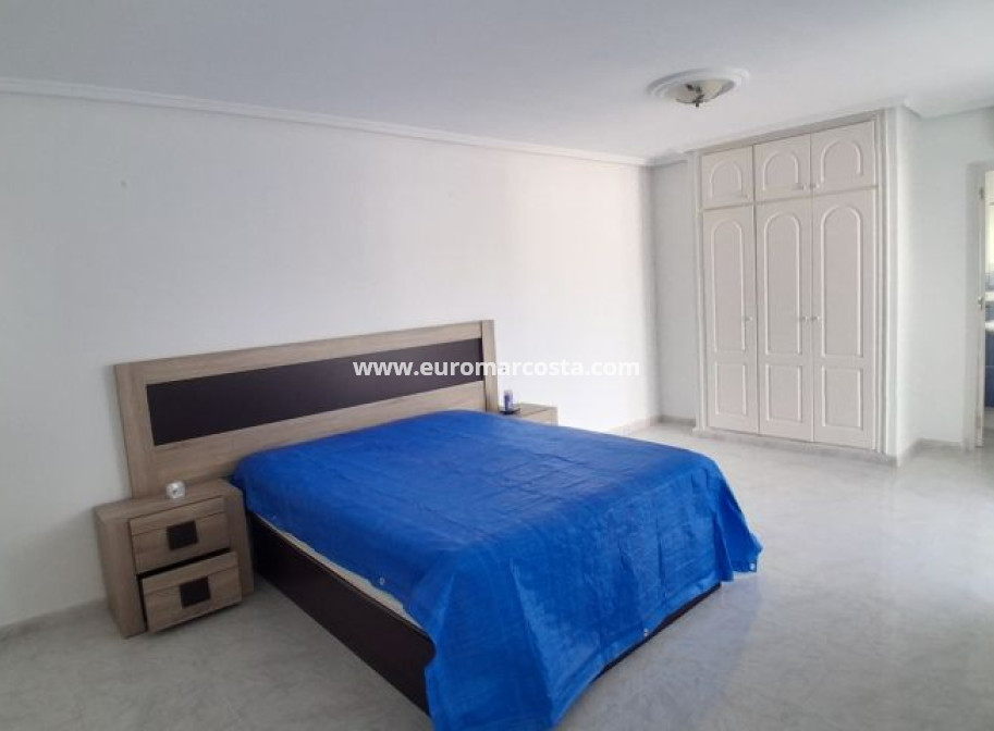 Sale - Villa - Rojales