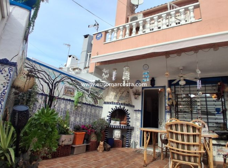 Sale - Townhouse - Torrevieja - TORREVIEJA
