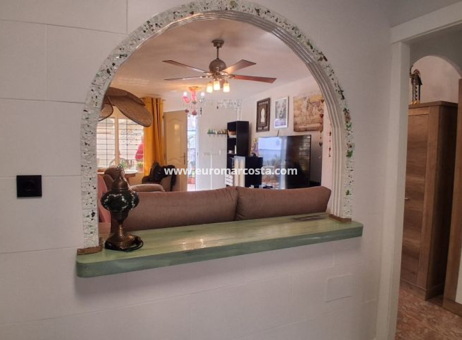 Sale - Townhouse - Torrevieja - TORREVIEJA