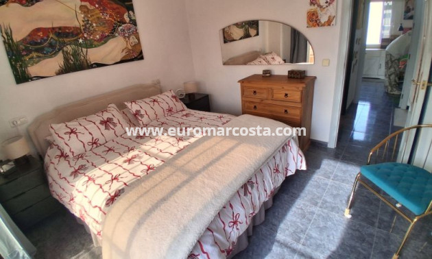 Sale - Townhouse - Torrevieja - TORREVIEJA