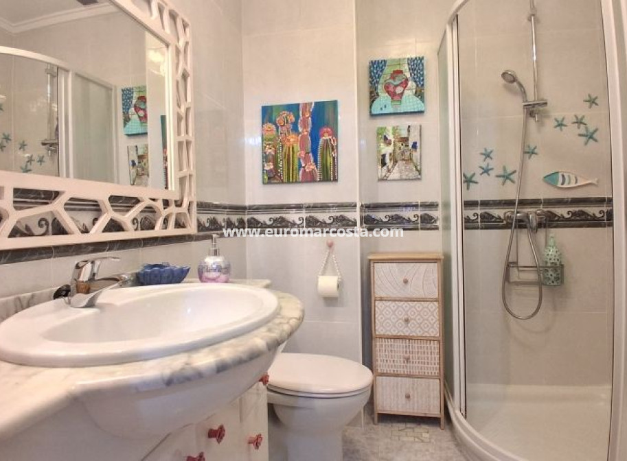 Sale - Townhouse - Torrevieja - TORREVIEJA