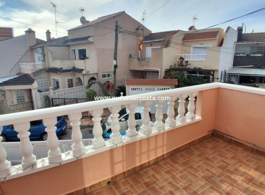Sale - Townhouse - Torrevieja - TORREVIEJA