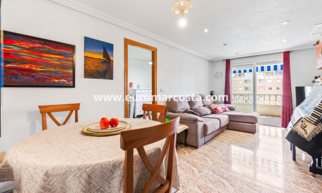 Objekte zum Wiederverkauf - Wohnung - Torrevieja - TORREVIEJA