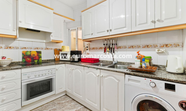 Objekte zum Wiederverkauf - Wohnung - Torrevieja - TORREVIEJA