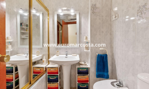 Sale - Apartment / flat - Torrevieja - TORREVIEJA
