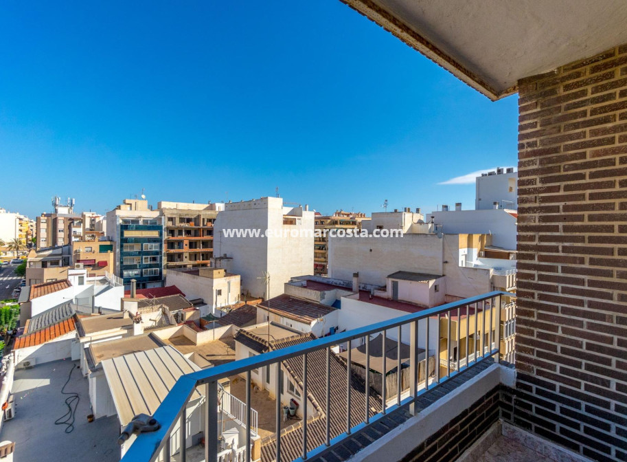 Sale - Apartment / flat - Torrevieja - TORREVIEJA