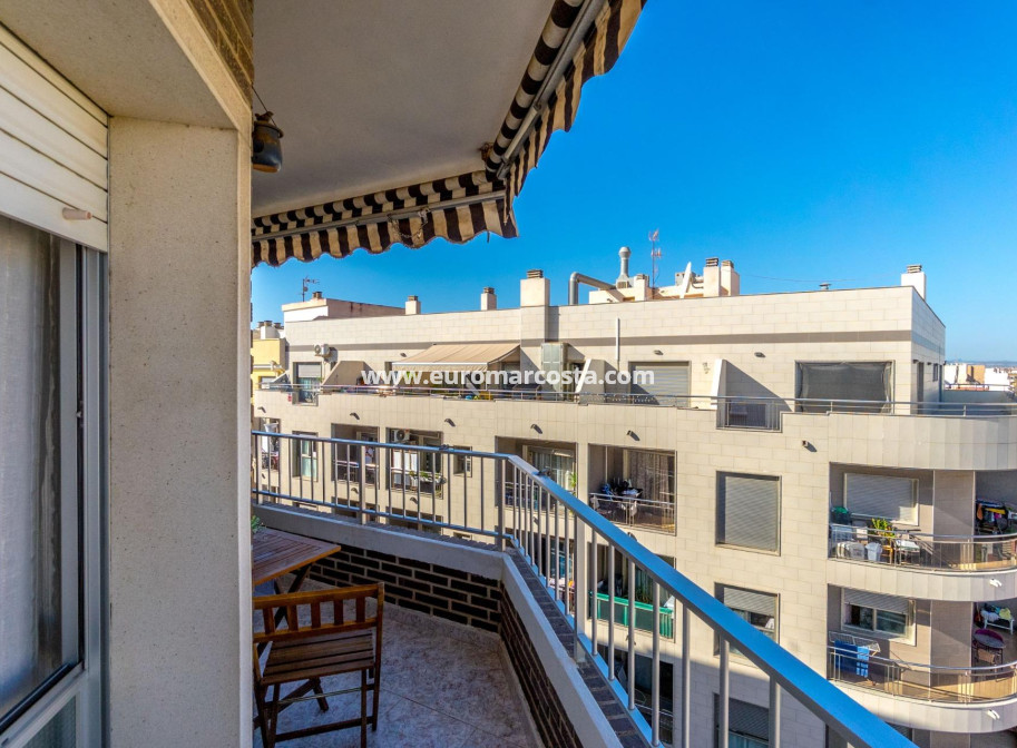 Sale - Apartment / flat - Torrevieja - TORREVIEJA