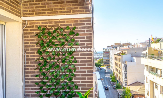 Sale - Apartment / flat - Torrevieja - TORREVIEJA