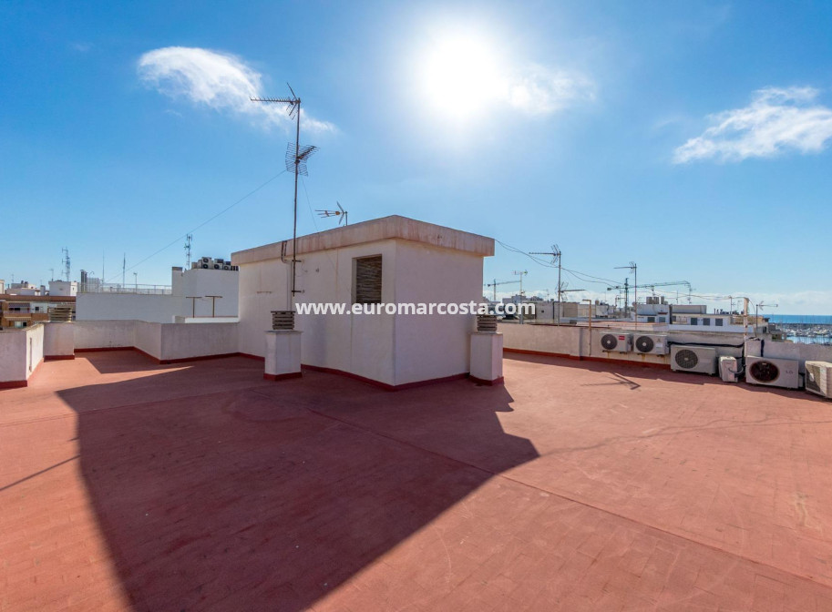 Sale - Apartment / flat - Torrevieja - TORREVIEJA