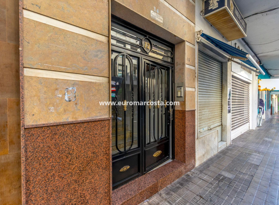 Sale - Apartment / flat - Torrevieja - TORREVIEJA