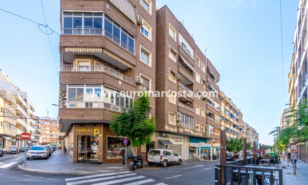 Sale - Apartment / flat - Torrevieja - TORREVIEJA