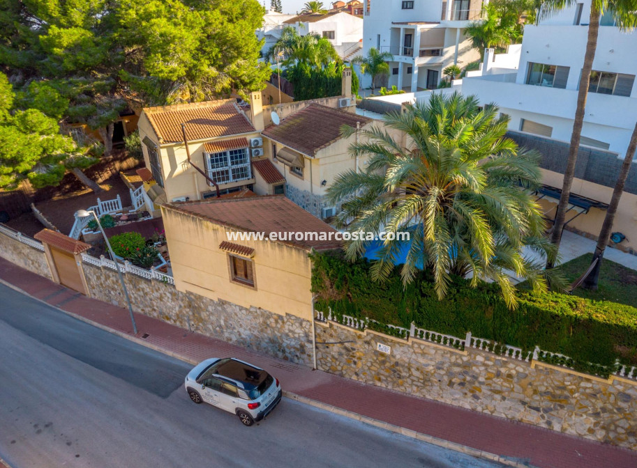 Venta - Villa - Torrevieja - TORREVIEJA