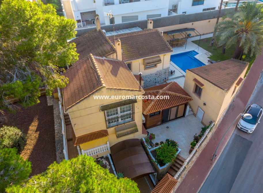 Venta - Villa - Torrevieja - TORREVIEJA