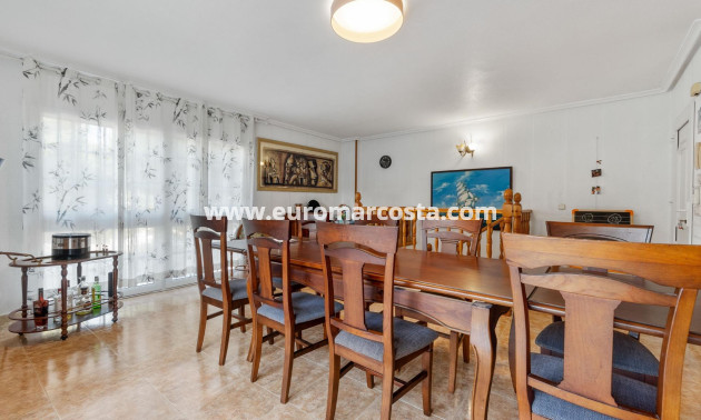 Venta - Villa - Torrevieja - TORREVIEJA