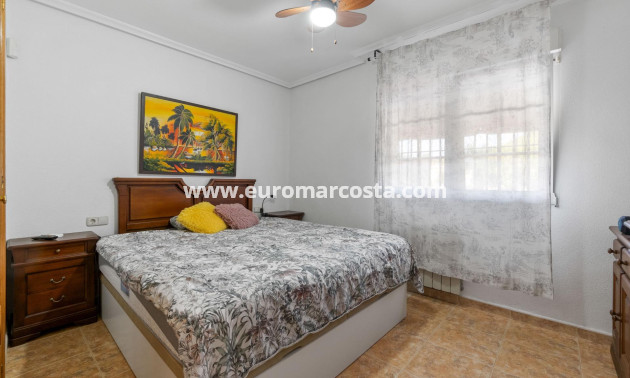 Venta - Villa - Torrevieja - TORREVIEJA