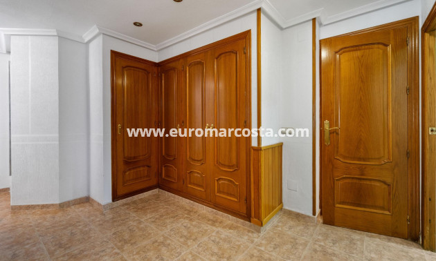 Venta - Villa - Torrevieja - TORREVIEJA