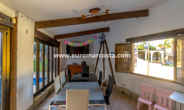 Venta - Villa - Torrevieja - TORREVIEJA