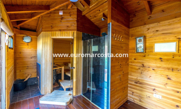 Venta - Villa - Torrevieja - TORREVIEJA