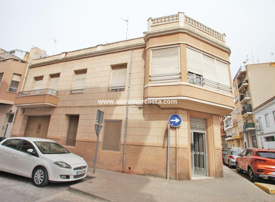 Venta - Casa - Orihuela